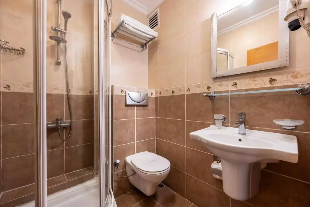 حمام اتاق هتل بریستول استانبول